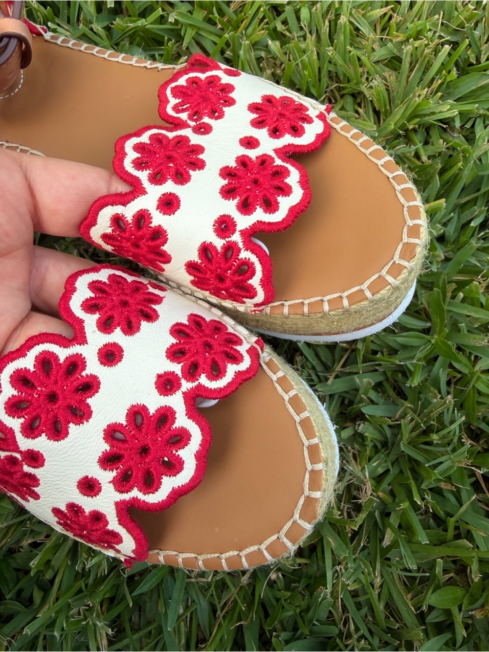 See by Chloé Glyn Floral Embroidered Espadrille Platform Sandals US 7 $395 - Picture 3 of 12